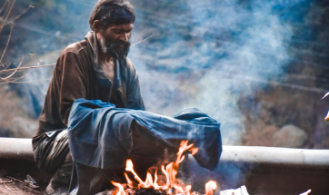 Bantu Kakek ABCD Yang Hidup Sebatang Kara